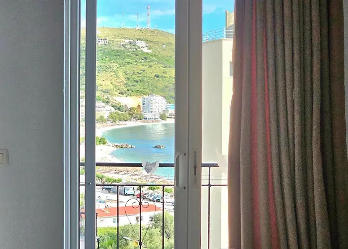 Arileo Konukevi Himarë