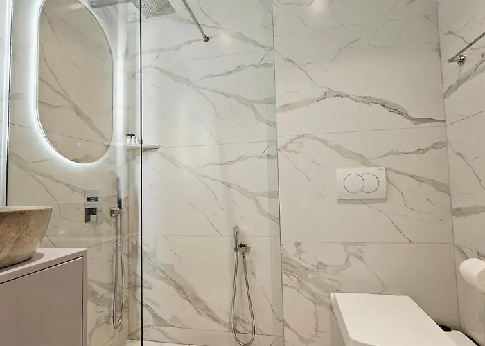 Arileo Gasthuis Himare